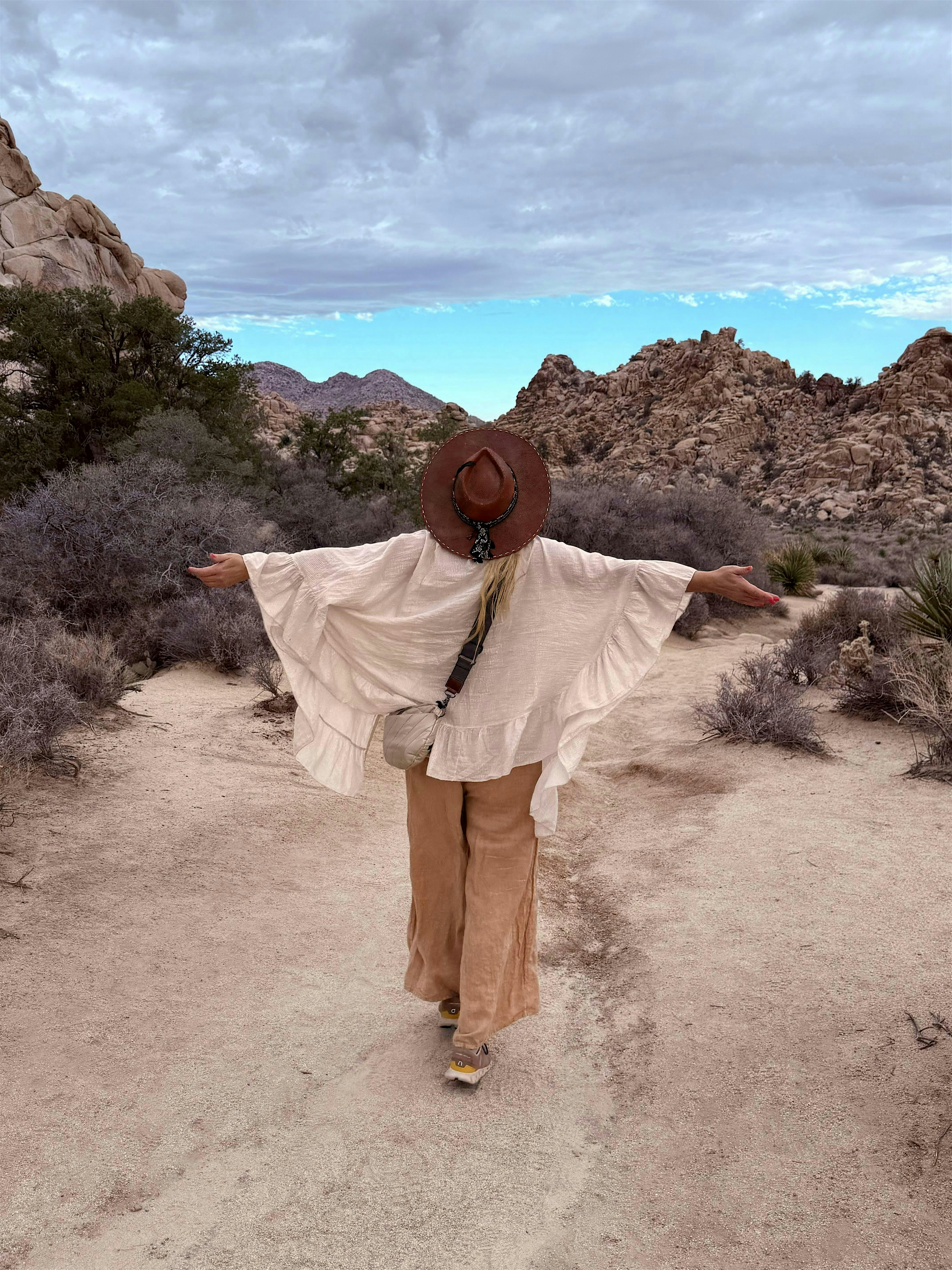 Dance It Out :  Ecstatic Dance / Somatic Movement Guided Journey