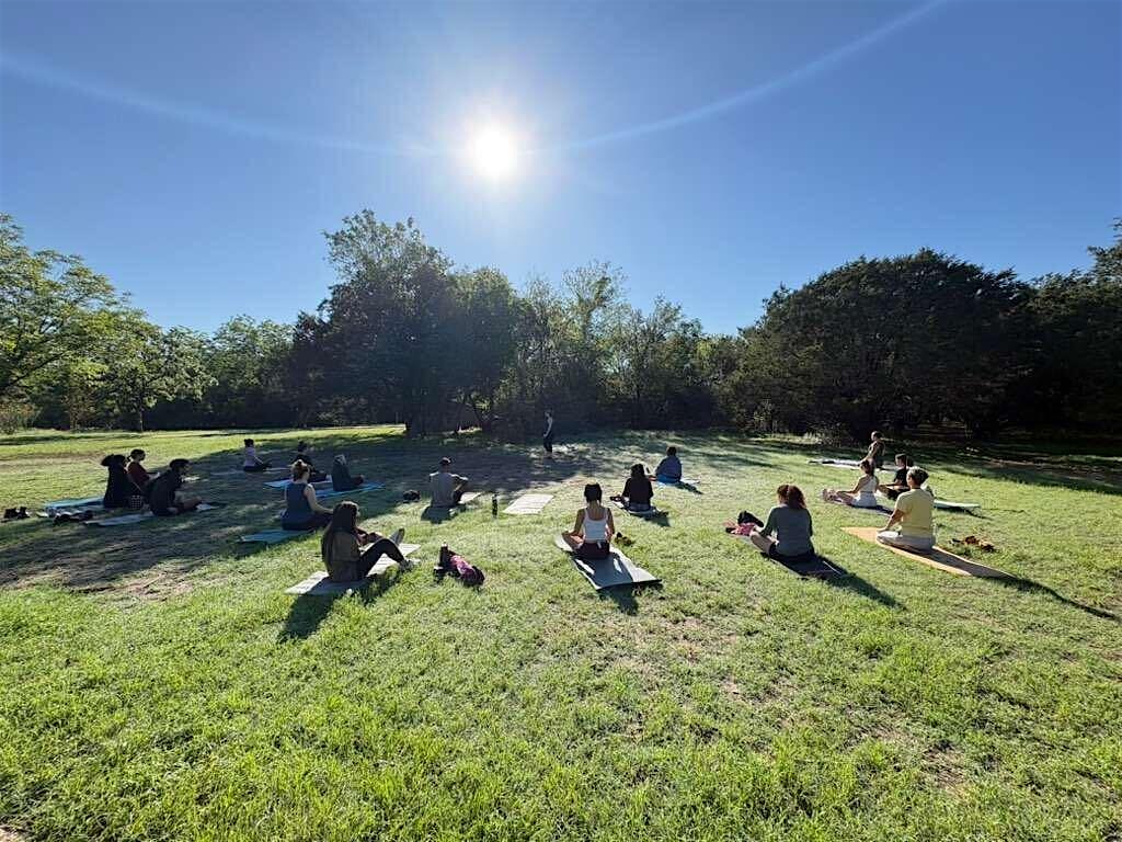 Free Yoga at the Park (at Mary Moore)