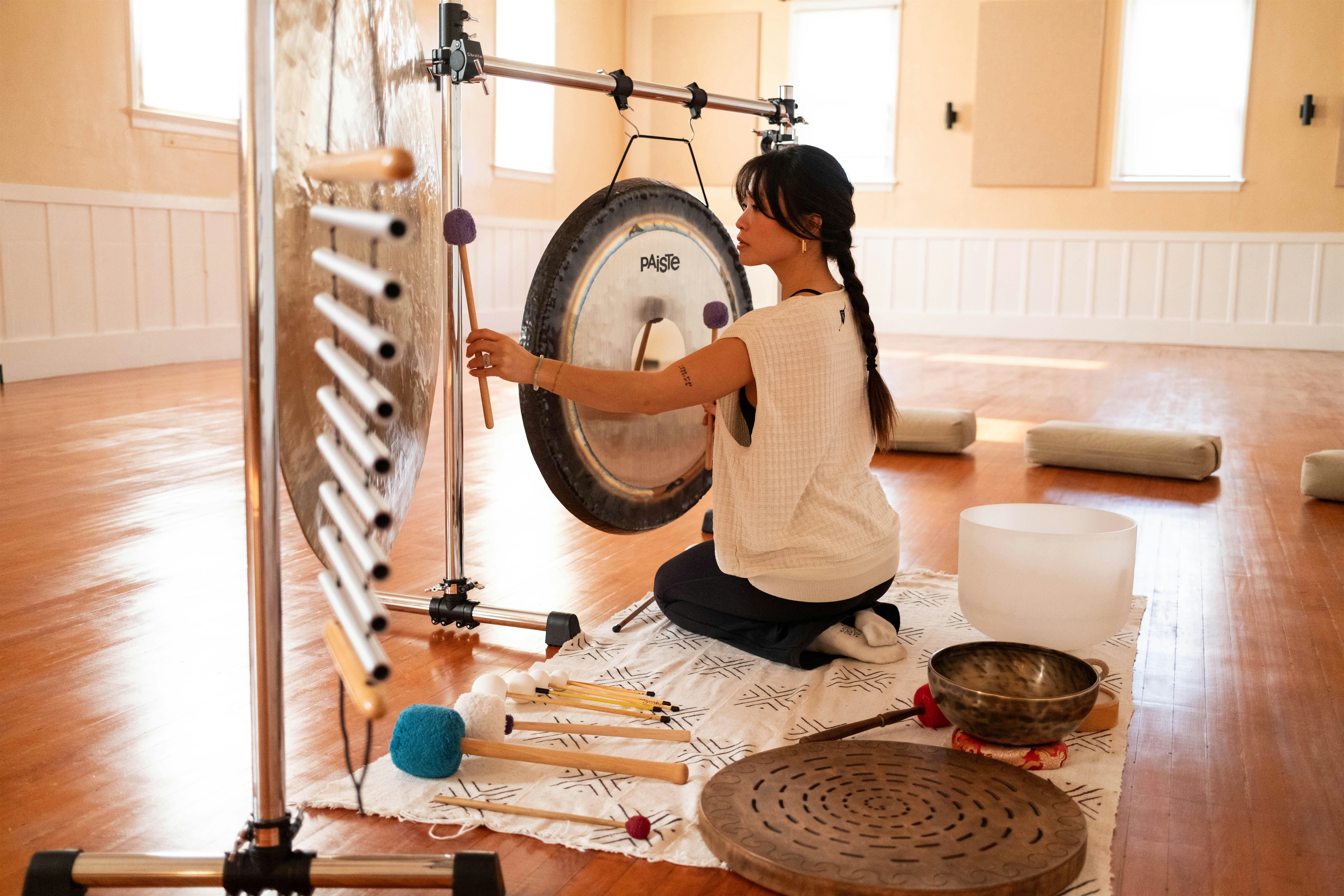 Gong Cocoon: Multi-Gong Bath Under the Tree